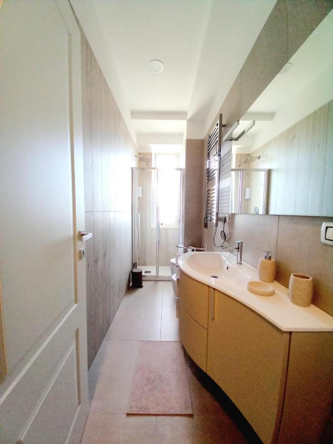 Vomero Experience Apartment نابولي المظهر الخارجي الصورة